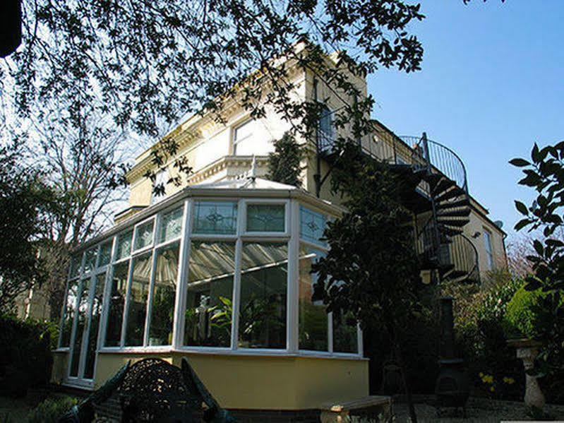 Nottingham Lodge מראה חיצוני תמונה